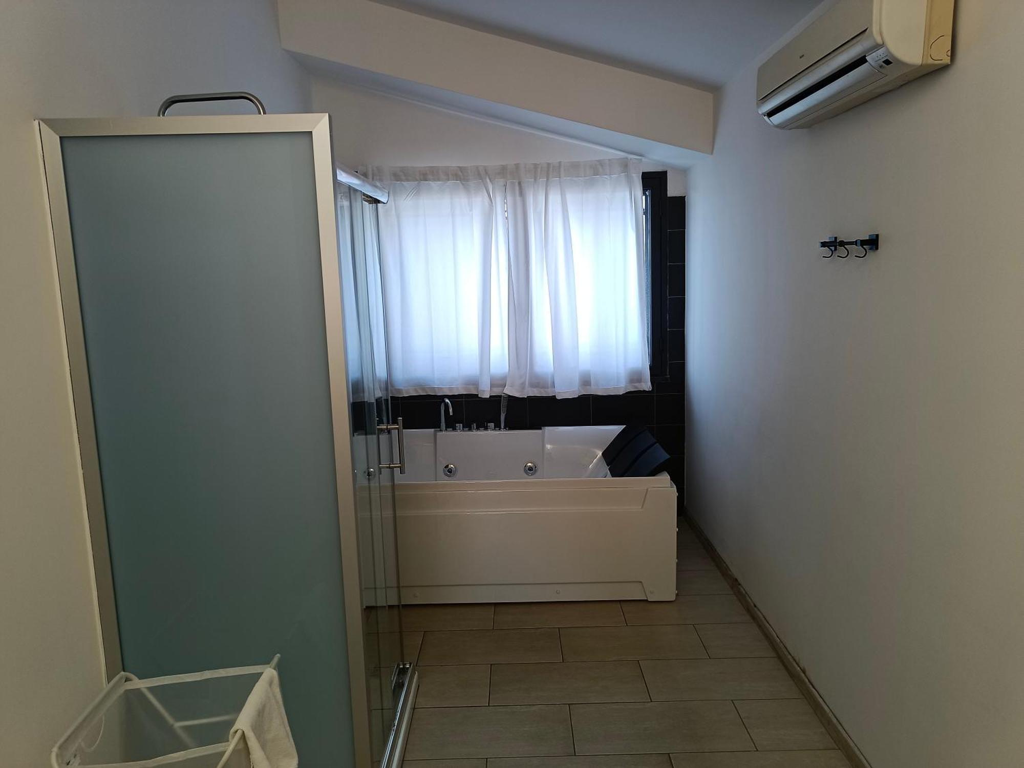 Royal Playa Suite And Apartament -Private Parking- Self Chek Out Catânia Exterior foto